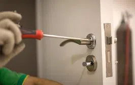 Locksmith Master Shop Yorba Linda, CA 714-983-9061 Locksmith Master Shop Yorba Linda, CA 714-983-9061 - 5-Locks-Repair